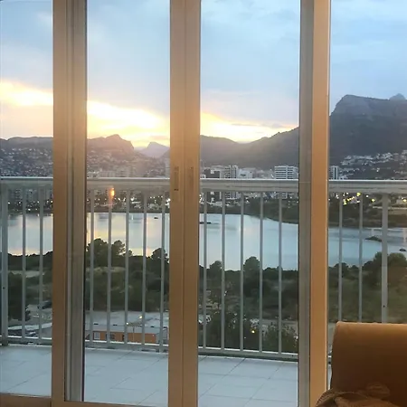 Duplex Penthouse Apartment *